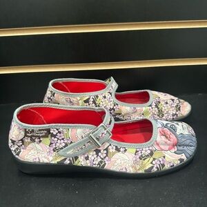 Hot Chocolate Design women’s Day of the Dead Mary Jane Shoes - Pink/Gray
